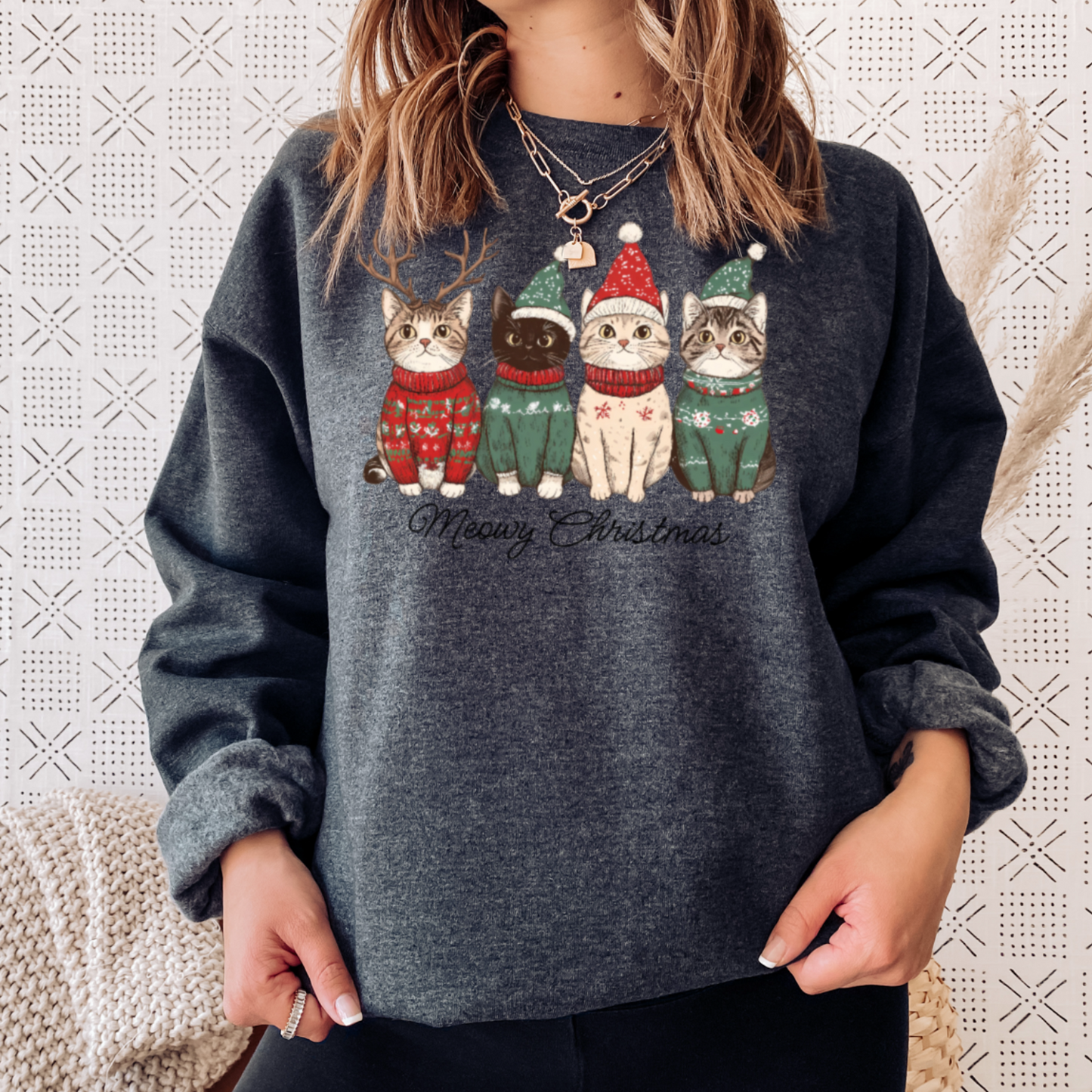 Meowy Christmas Graphic Crewneck Sweatshirt
