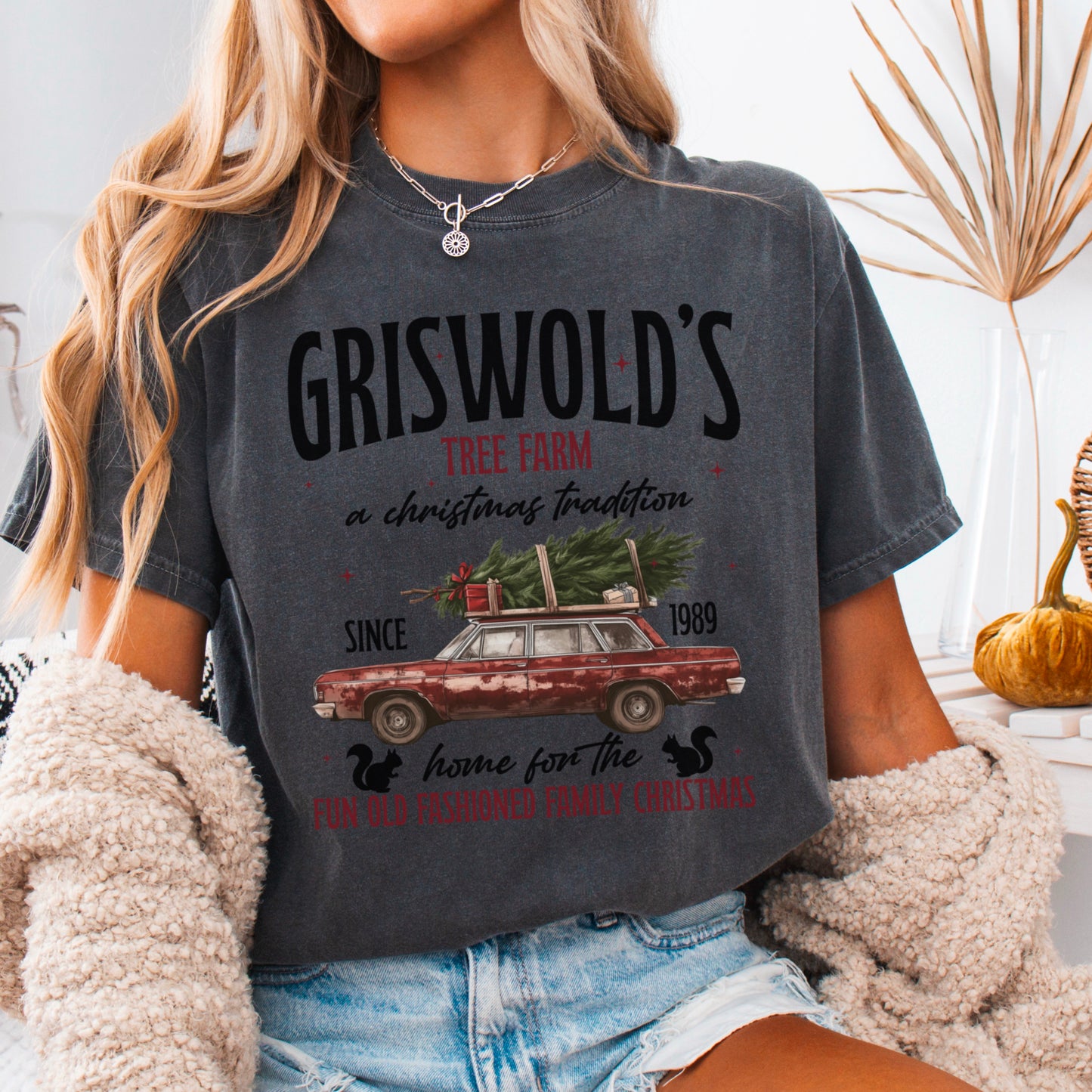 Griswold’s Christmas Tree Farm Comfort Color Graphic Tee WS Closes 10/6