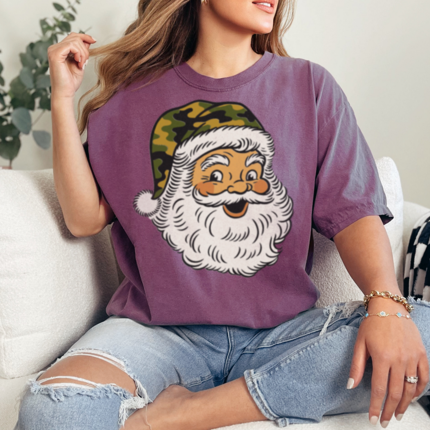 Camo Santa Comfort Color Graphic Tee