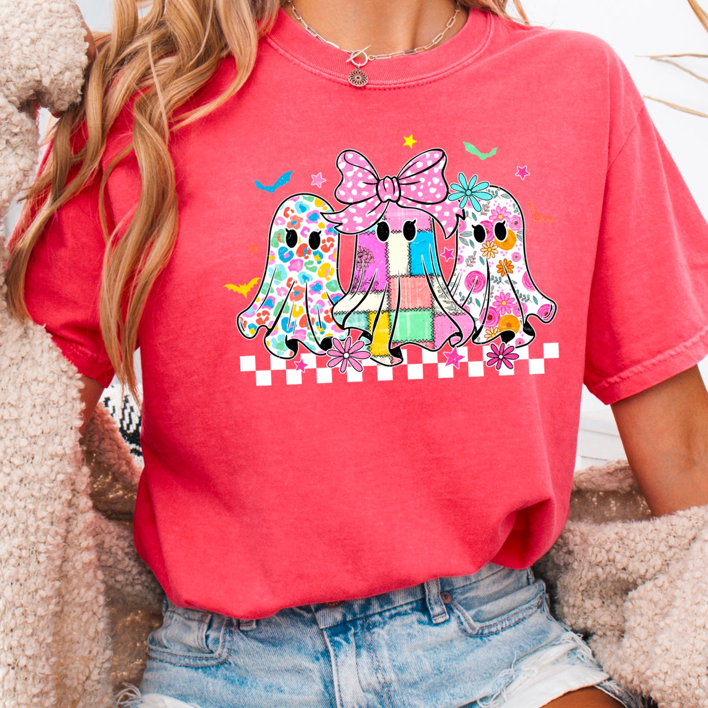 Retro Ghost Halloween Comfort Color Graphic Tee