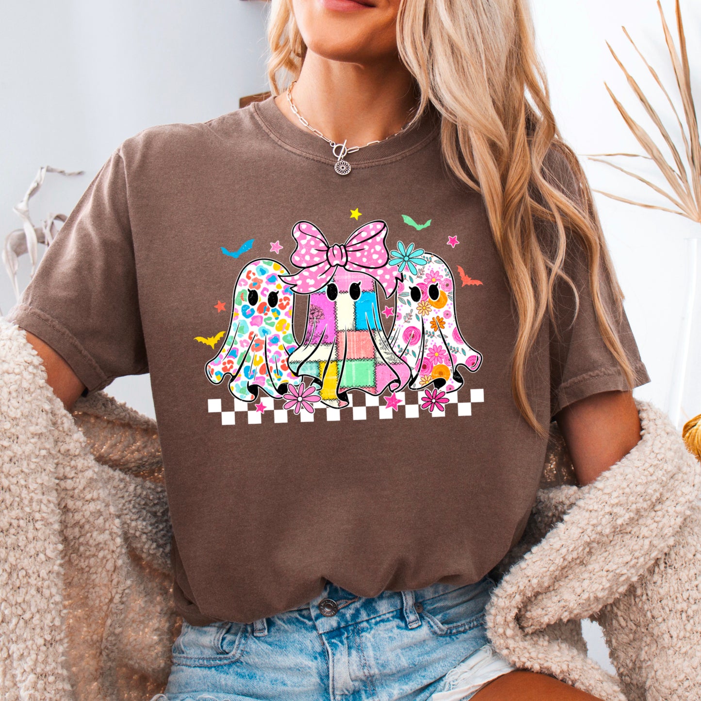Retro Ghost Halloween Comfort Color Graphic Tee