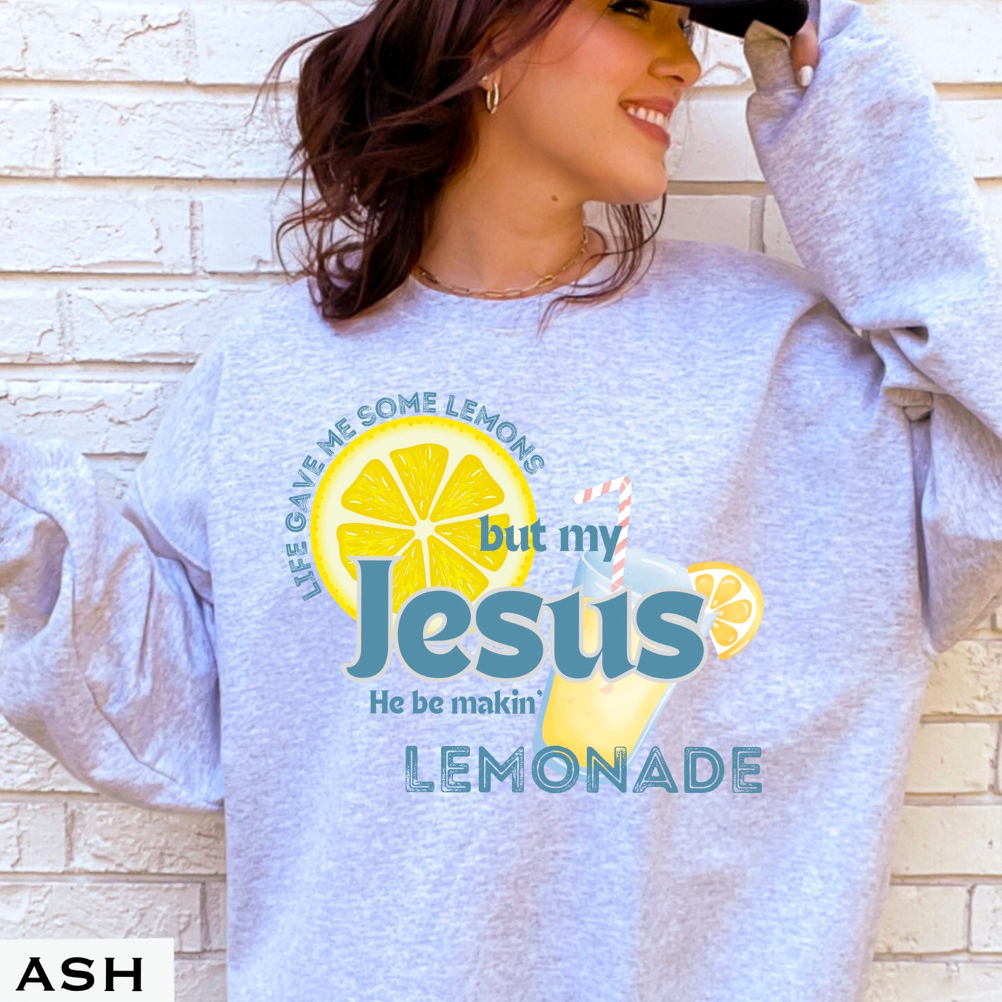 Jesus Be Makin Lemonade Graphic Crewneck Sweatshirt
