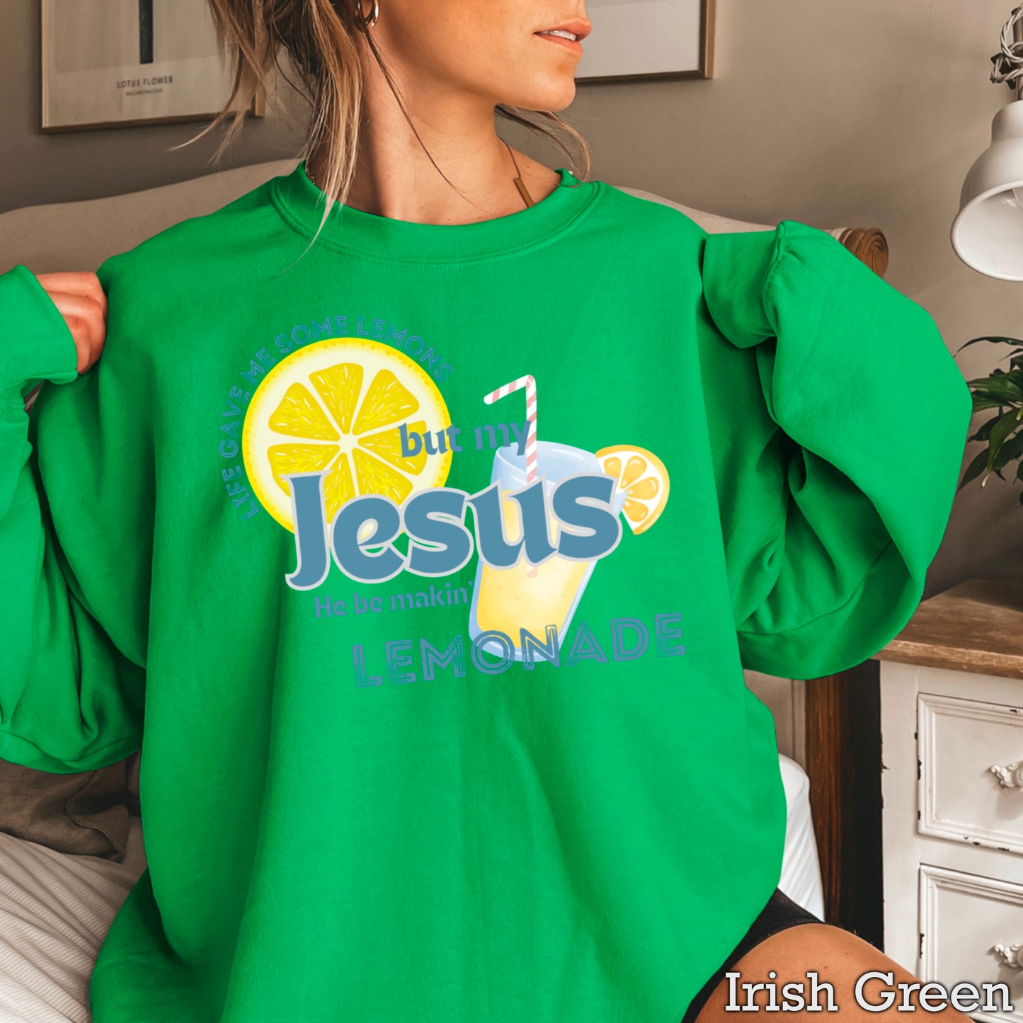 Jesus Be Makin Lemonade Graphic Crewneck Sweatshirt