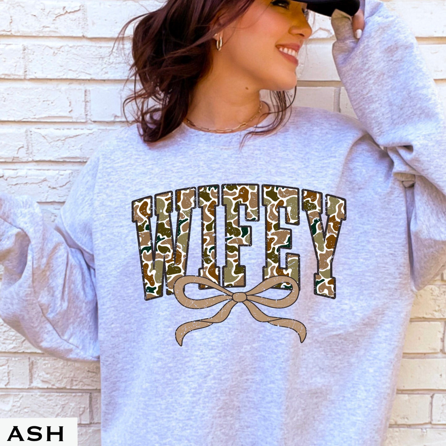 Wifey Camo Graphic Crewneck Sweatshirt
