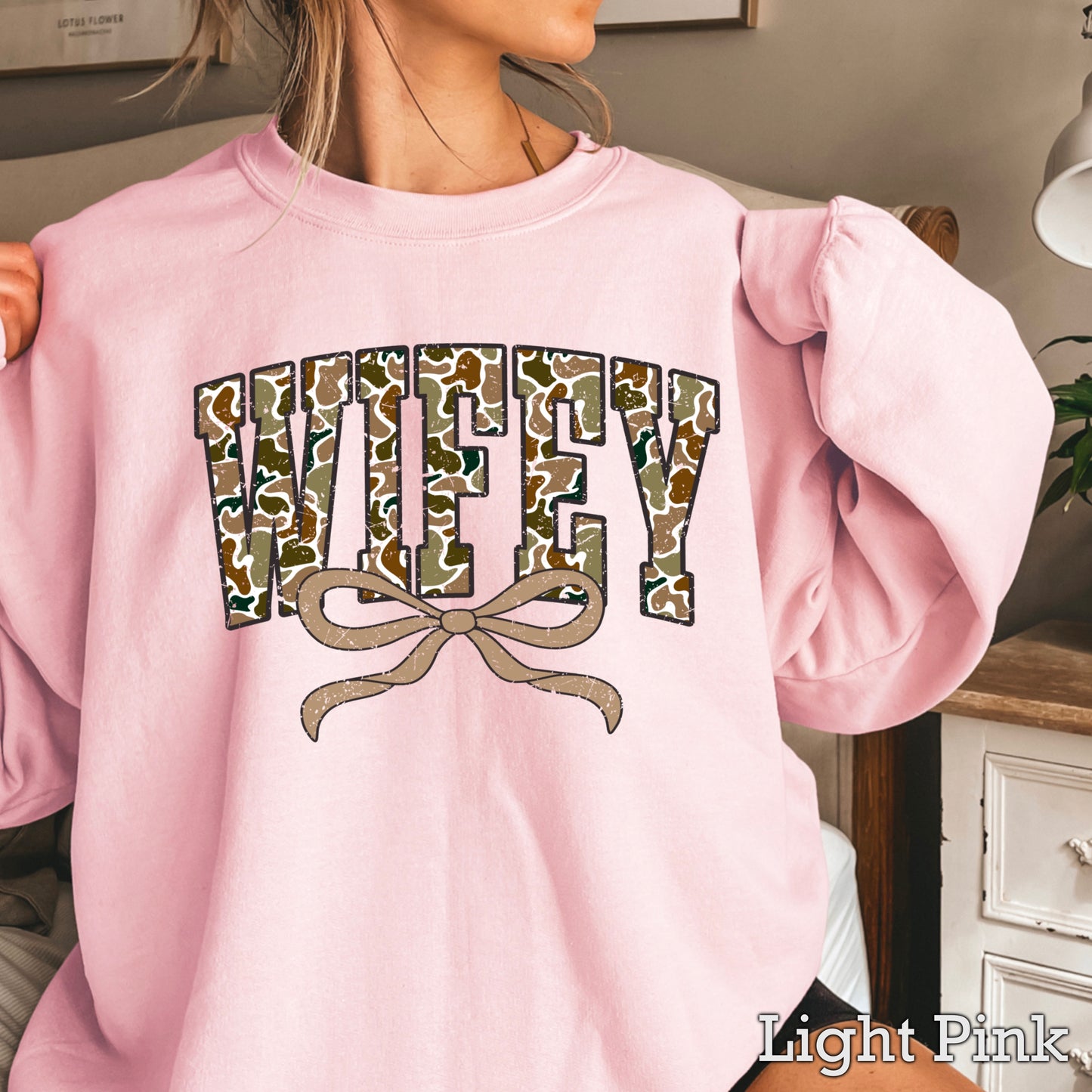 Wifey Camo Graphic Crewneck Sweatshirt