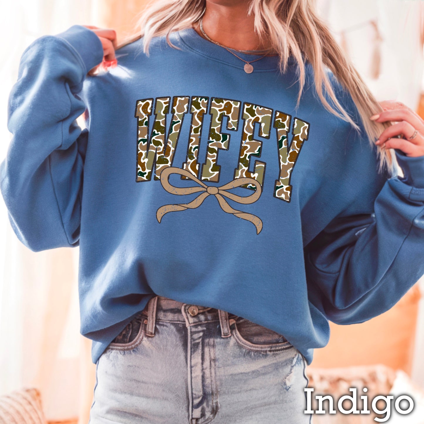 Wifey Camo Graphic Crewneck Sweatshirt