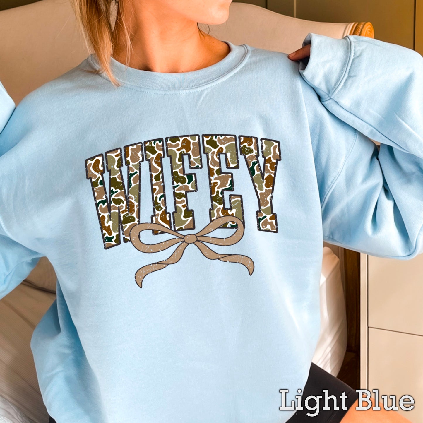 Wifey Camo Graphic Crewneck Sweatshirt