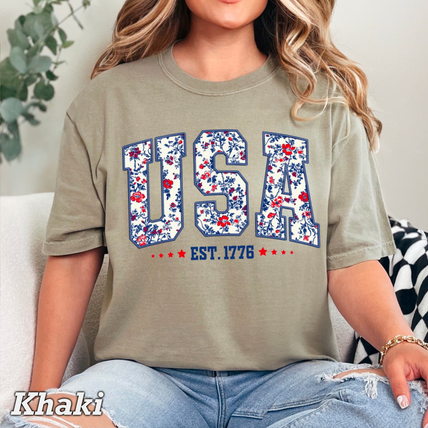 Patriotic Floral USA Comfort Color Graphic Tee