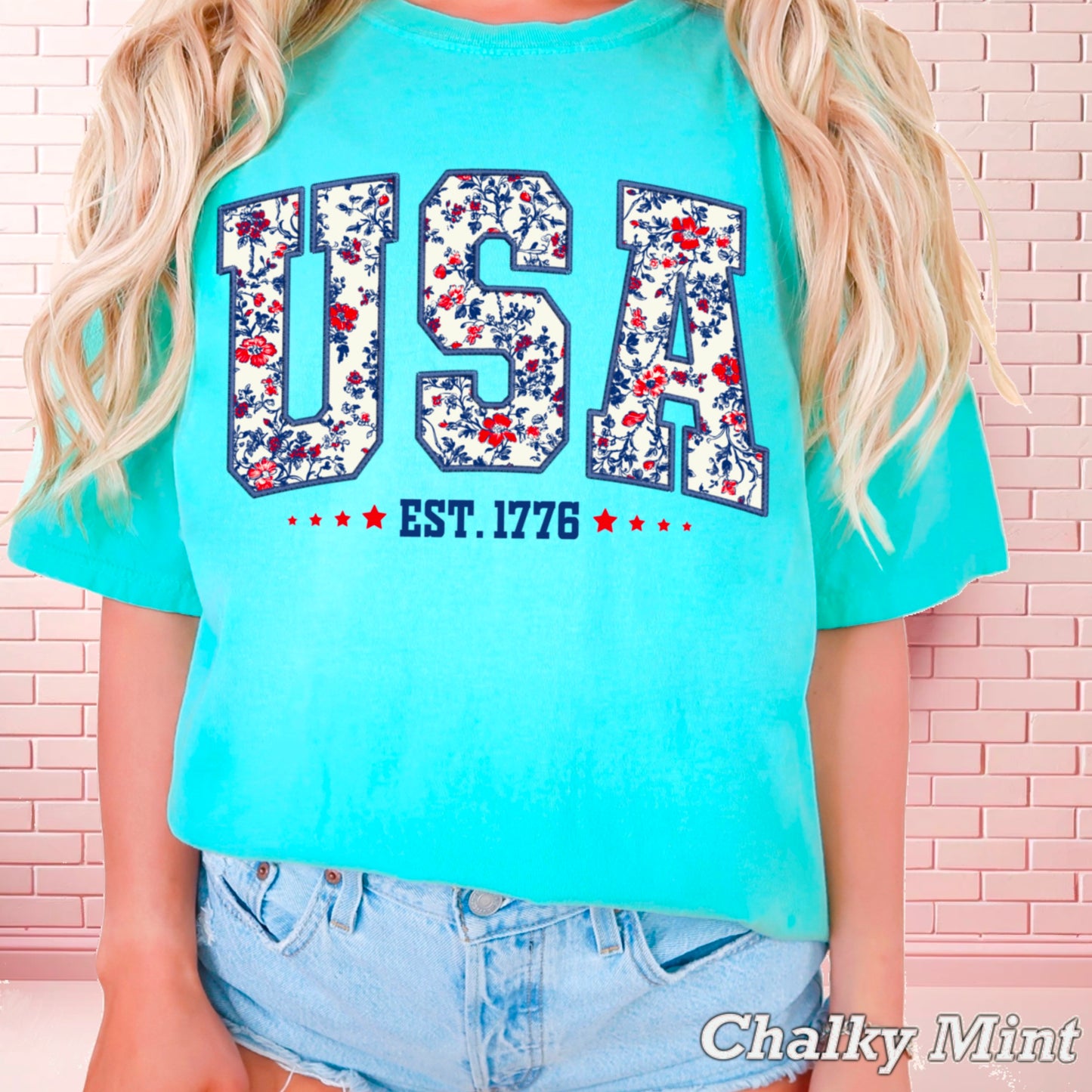 Patriotic Floral USA Comfort Color Graphic Tee