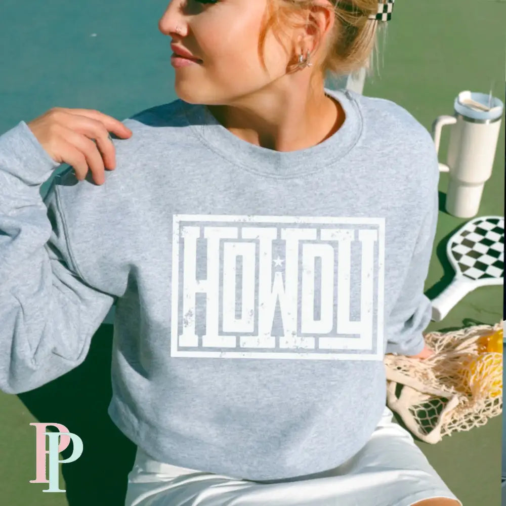 Howdy Crewneck Sweatshirt Ash / Small