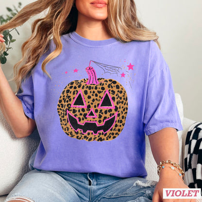 Leopard Pumpkin Halloween Comfort Color Graphic Tee