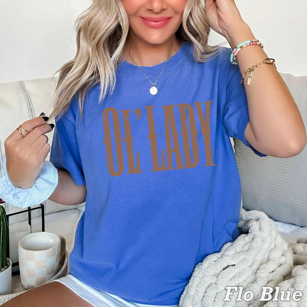 Ol’ Lady Comfort Color Graphic Tee