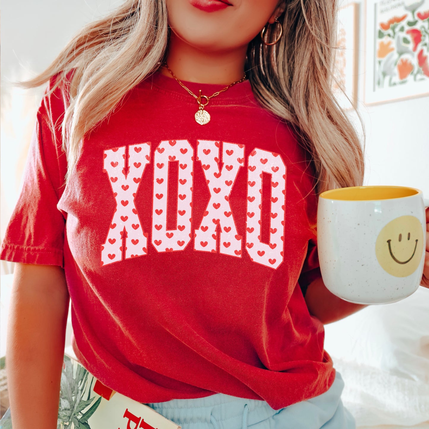 Xoxo Valentine’s Day Comfort Color Graphic Tee