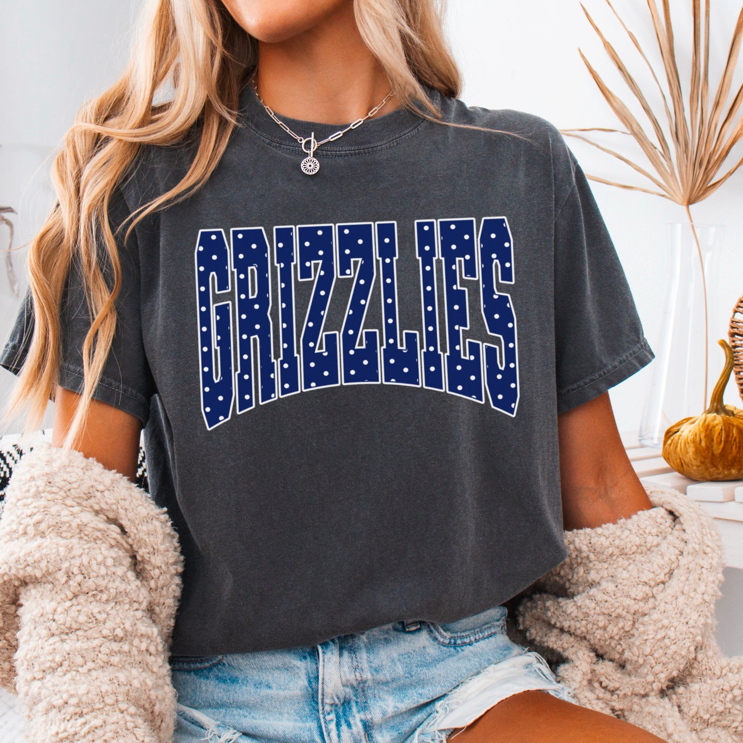 Grizzlies Comfort Color Graphic Tee