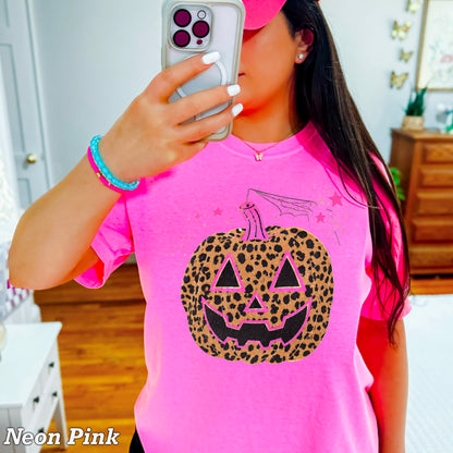 Leopard Pumpkin Halloween Comfort Color Graphic Tee