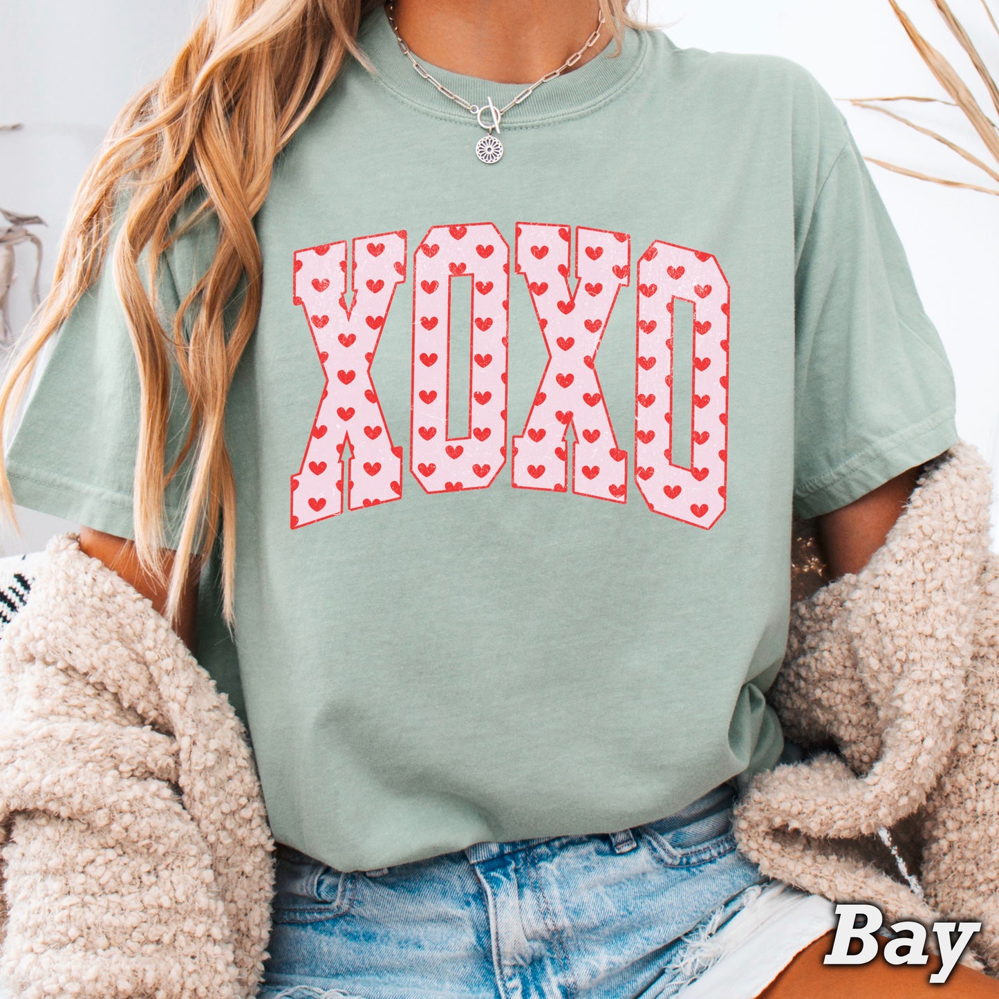 Xoxo Valentine’s Day Comfort Color Graphic Tee