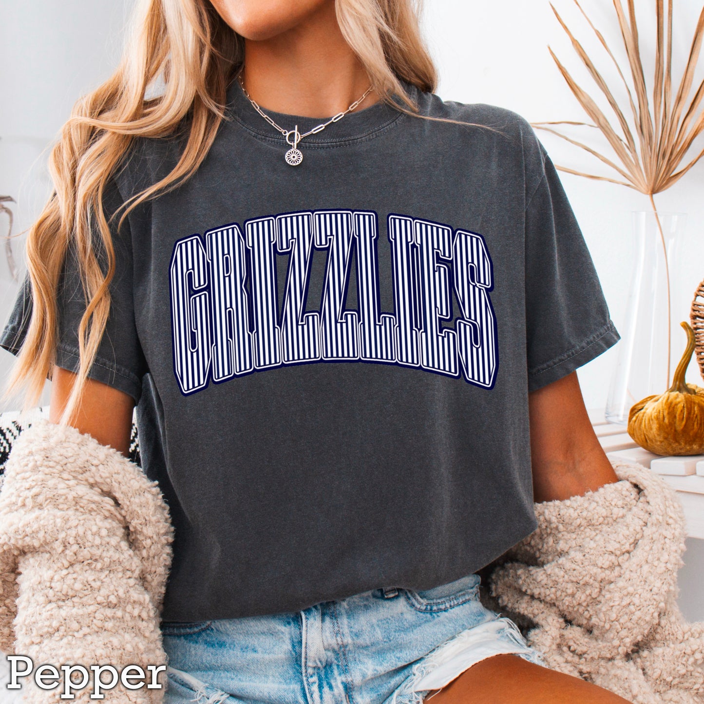 Grizzlies Comfort Color Graphic Tee