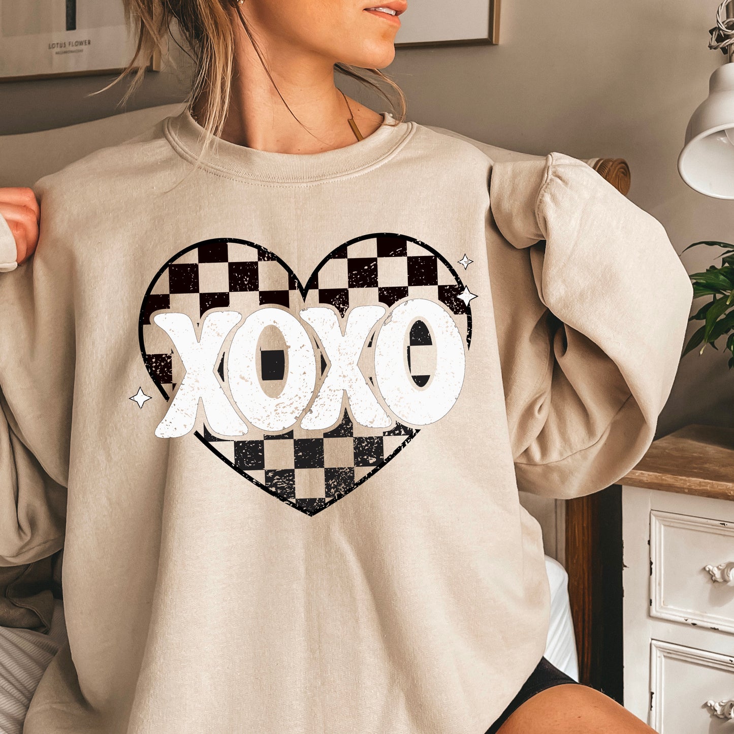 Xoxo Valentine’s Day Crewneck Sweatshirt