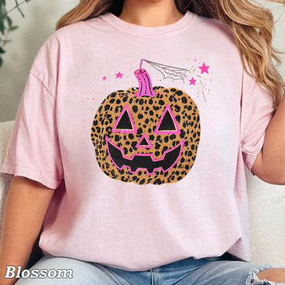 Leopard Pumpkin Halloween Comfort Color Graphic Tee