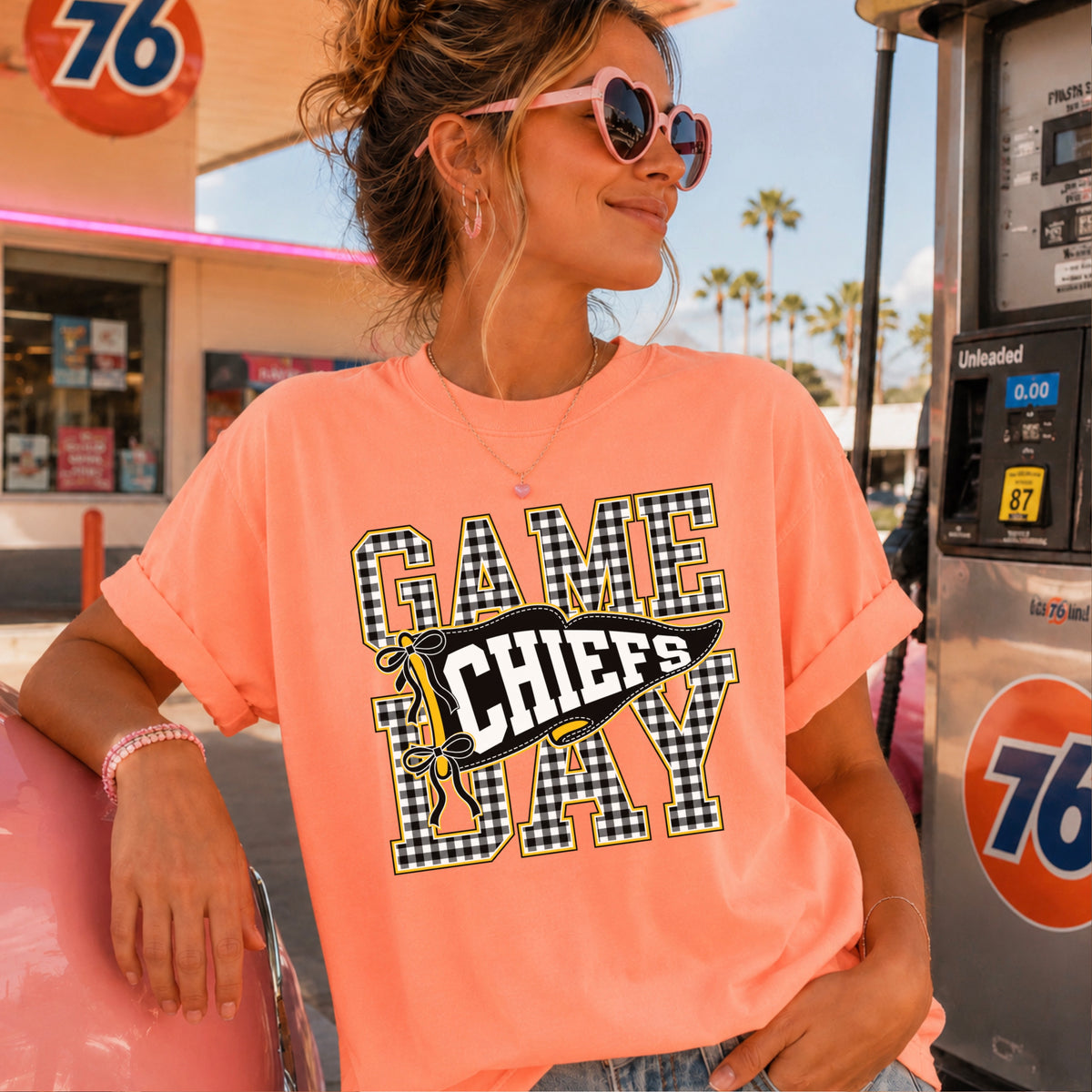 Chiefs Comfort Color Graphic Tee