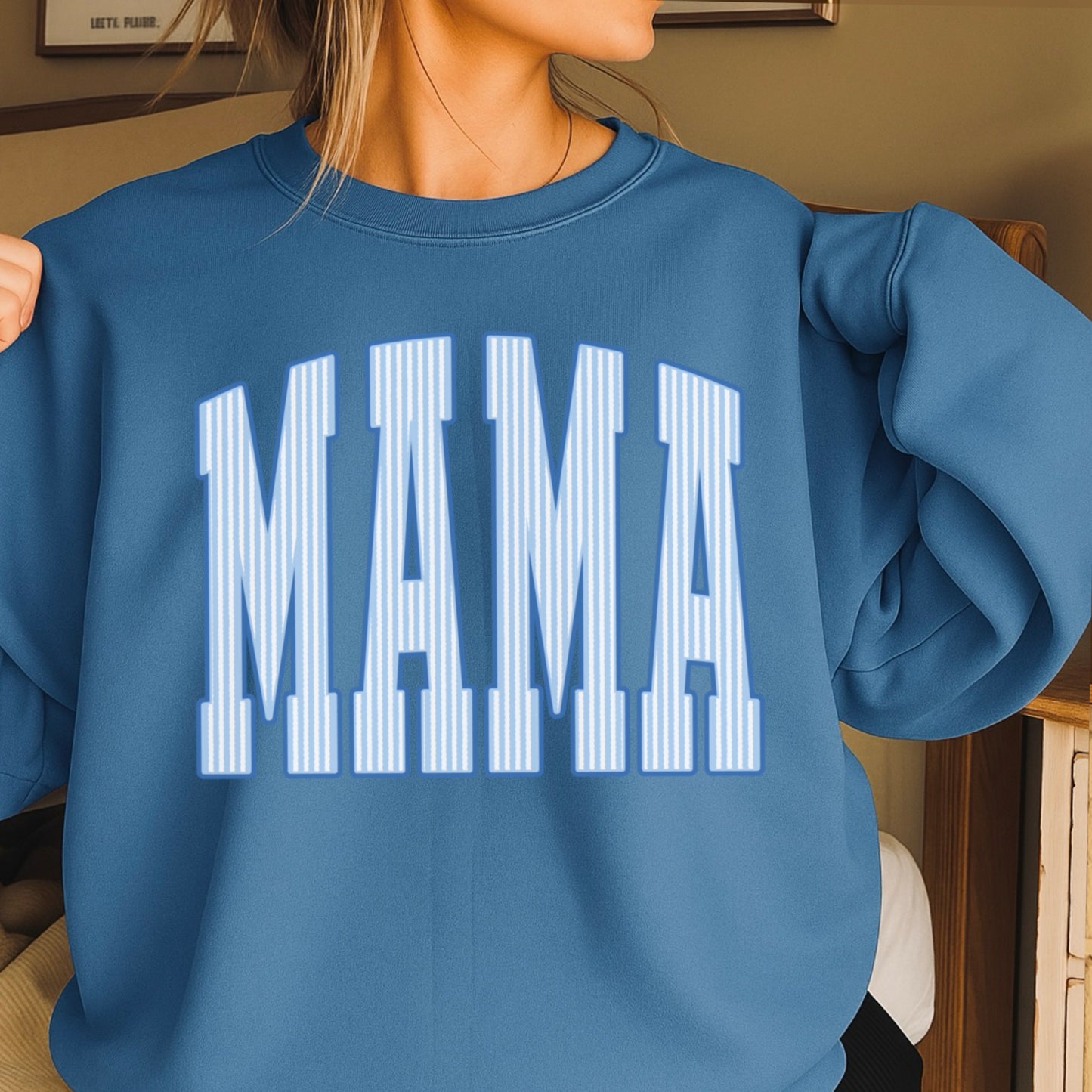 Mama Crewneck Sweatshirt