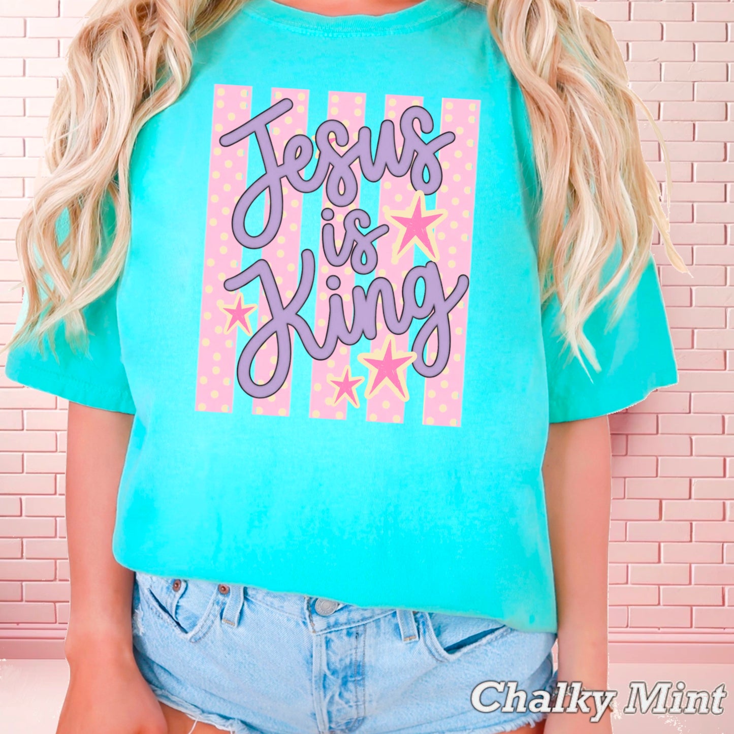 Jesus Is King Comfort Color Graphic Tee