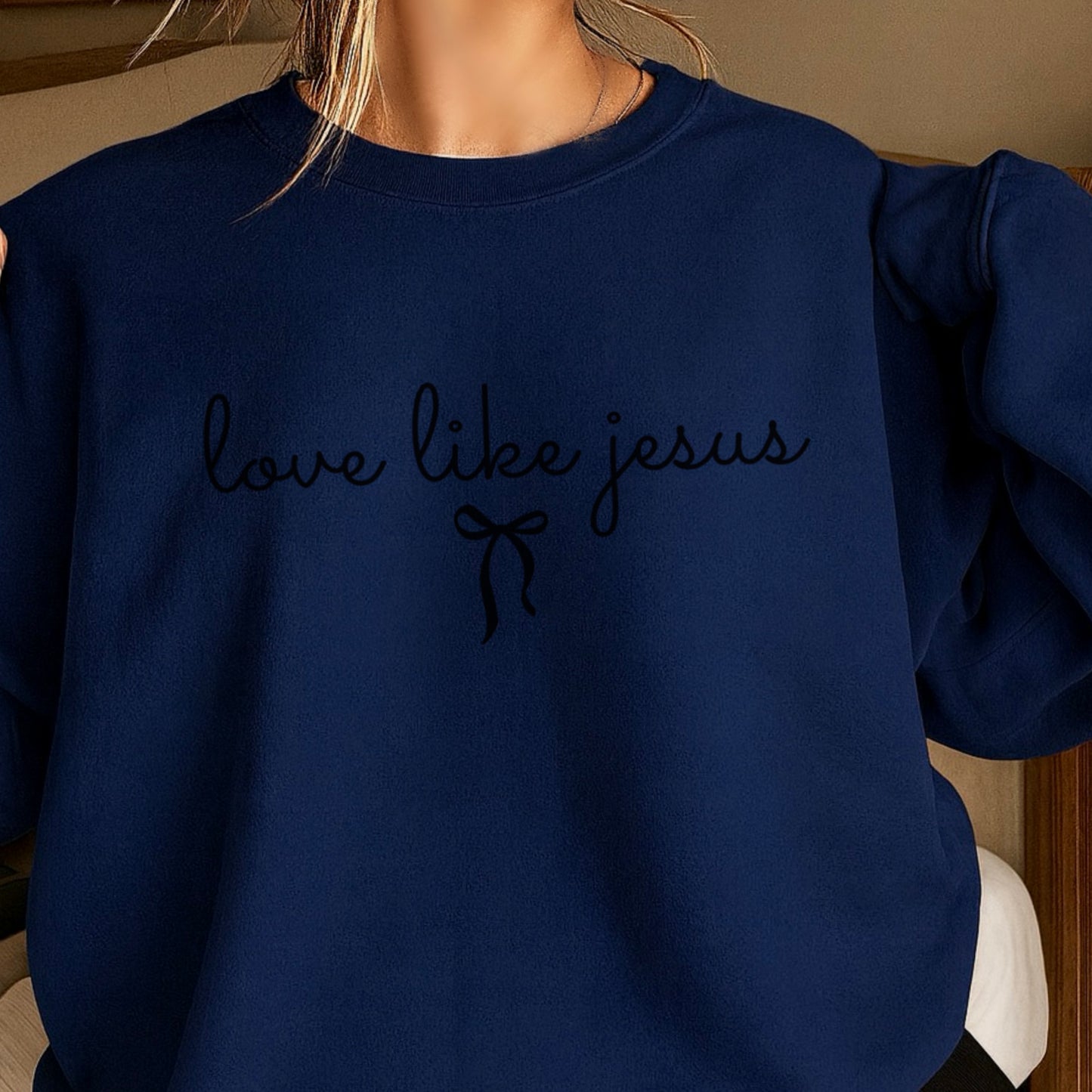 Love Like Jesus Christian Graphic Crewneck Sweatshirt
