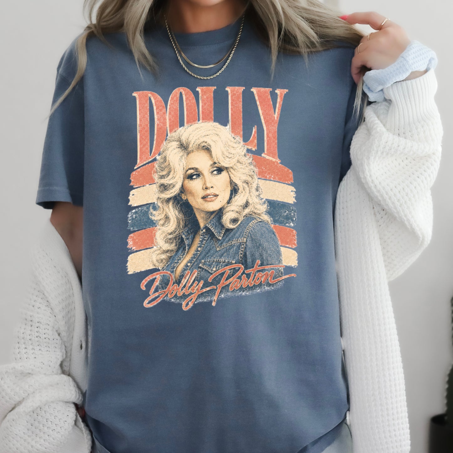 Retro Dolly Comfort Color Graphic Tee
