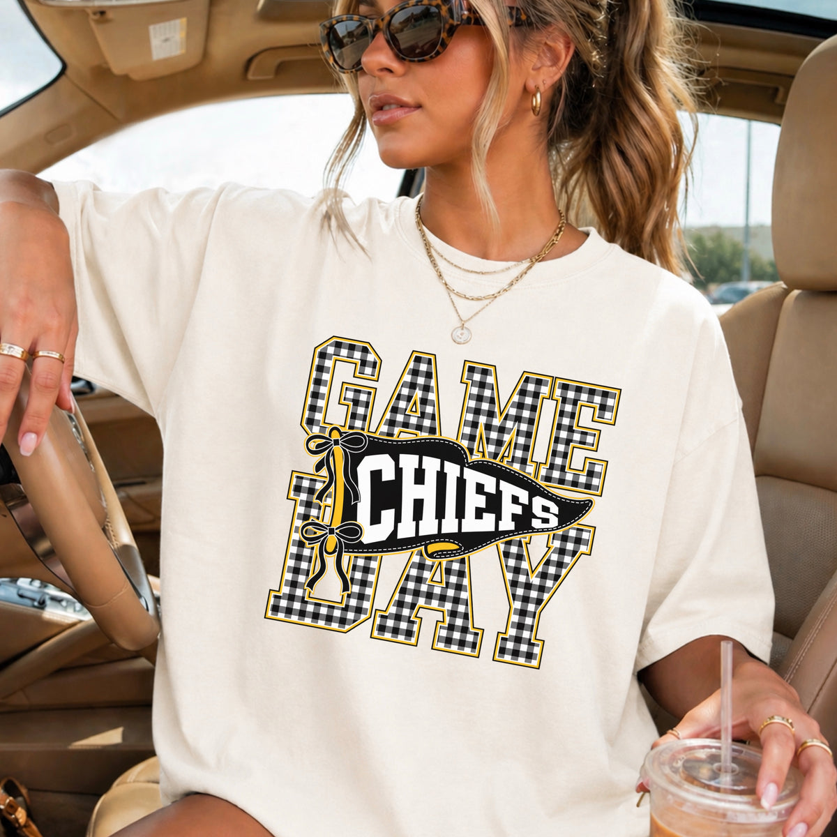Chiefs Comfort Color Graphic Tee