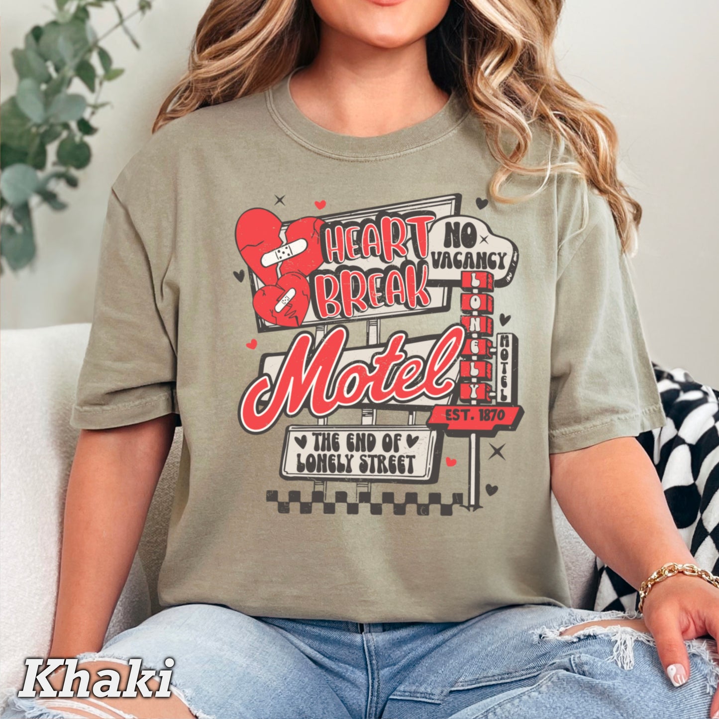 Heart Break Motel Valentine’s Day Comfort Color Graphic Tee