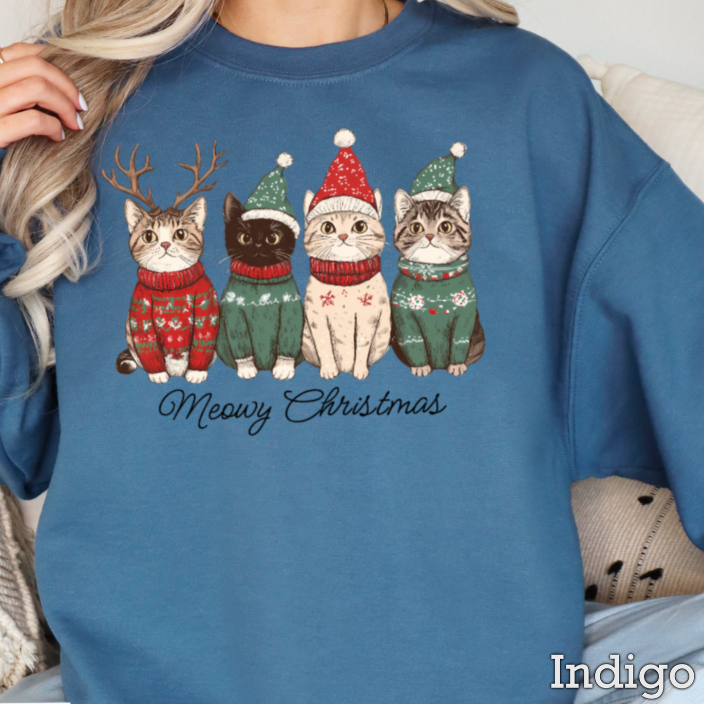 Meowy Christmas Graphic Crewneck Sweatshirt