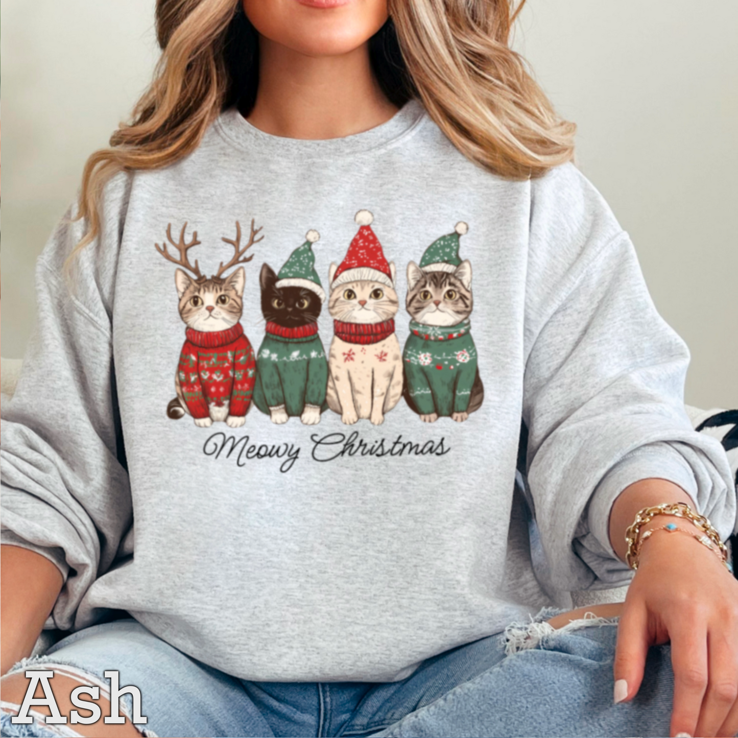 Meowy Christmas Graphic Crewneck Sweatshirt