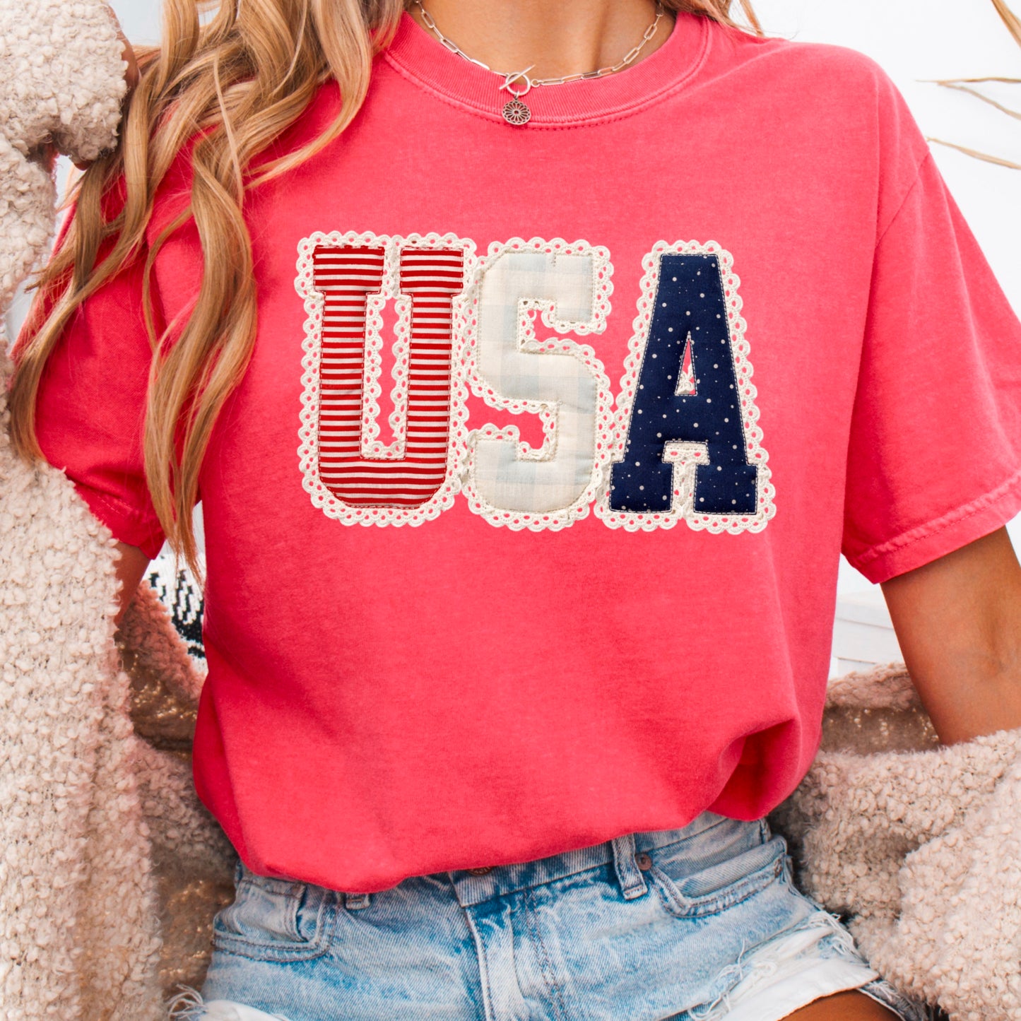 USA Quilted Lace Comfort Color Graphic Tee