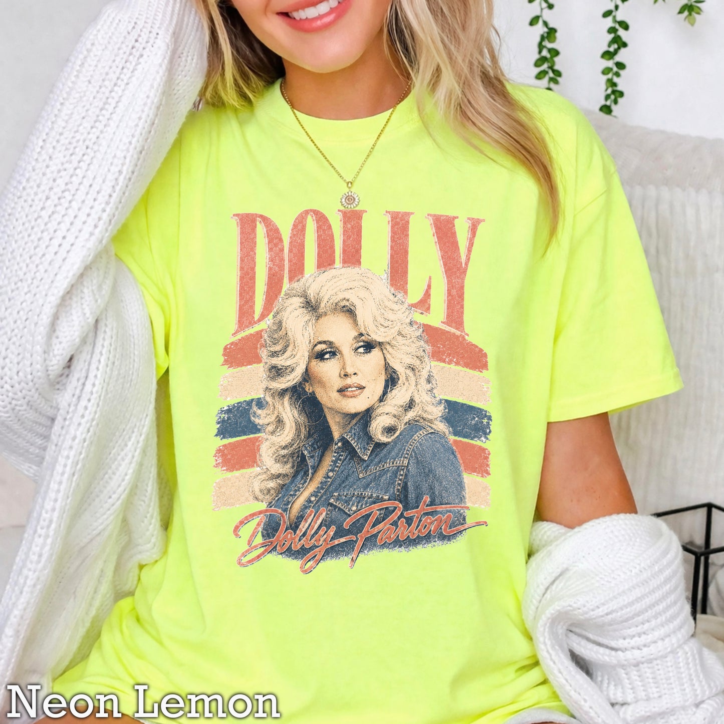 Retro Dolly Comfort Color Graphic Tee