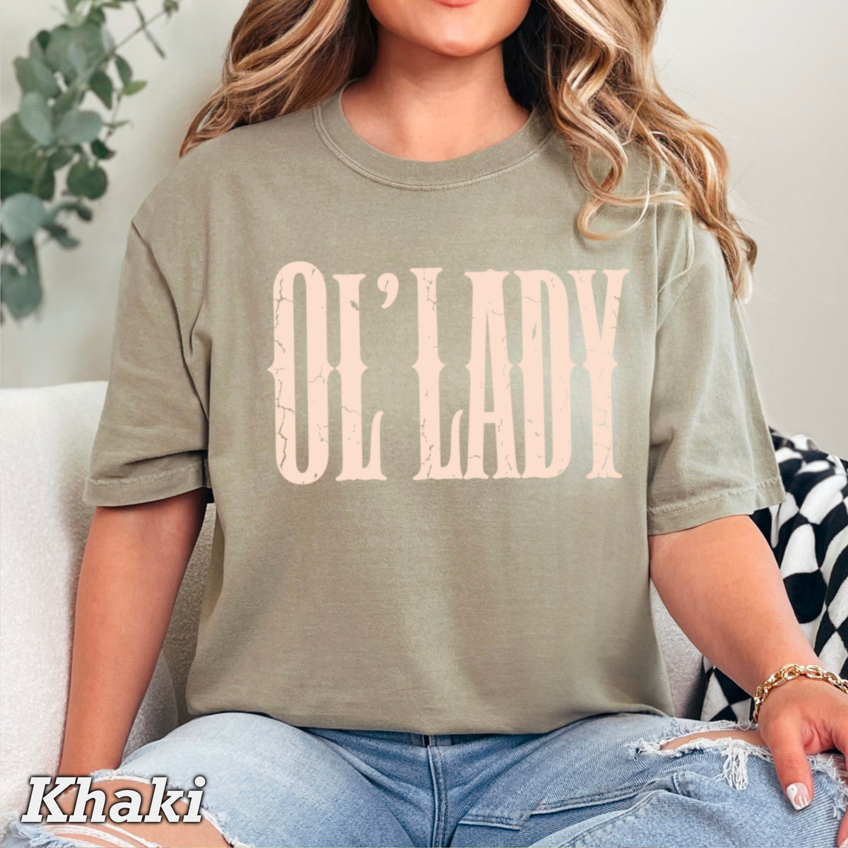 Ol’ Lady Comfort Color Graphic Tee