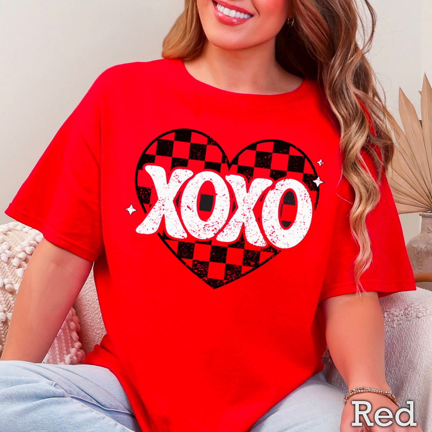Xoxo Comfort Color Graphic Tee
