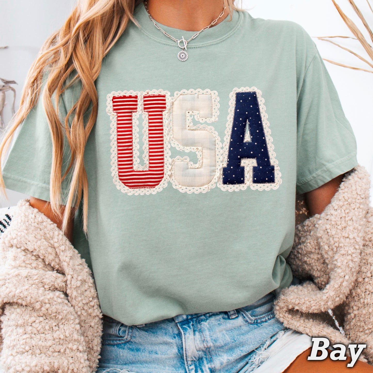 USA Quilted Lace Comfort Color Graphic Tee