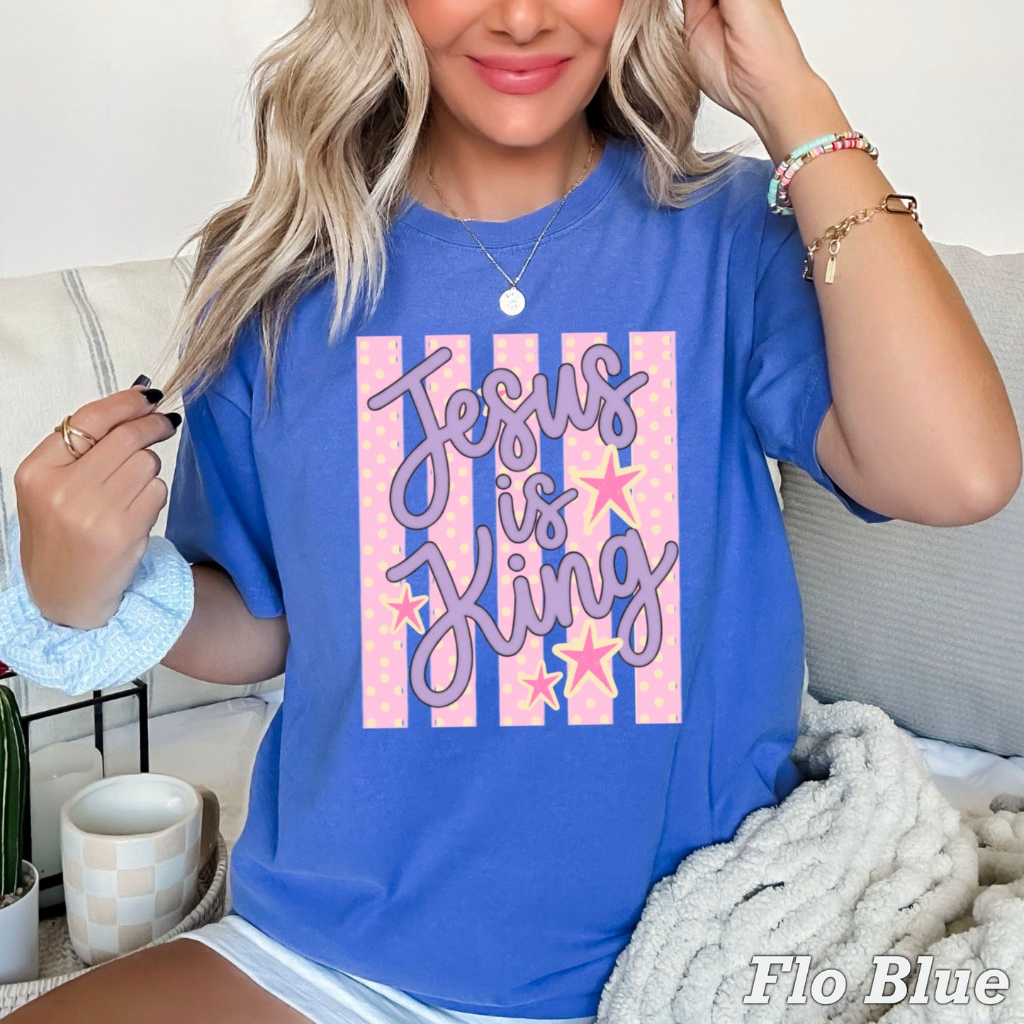 Jesus Is King Comfort Color Graphic Tee