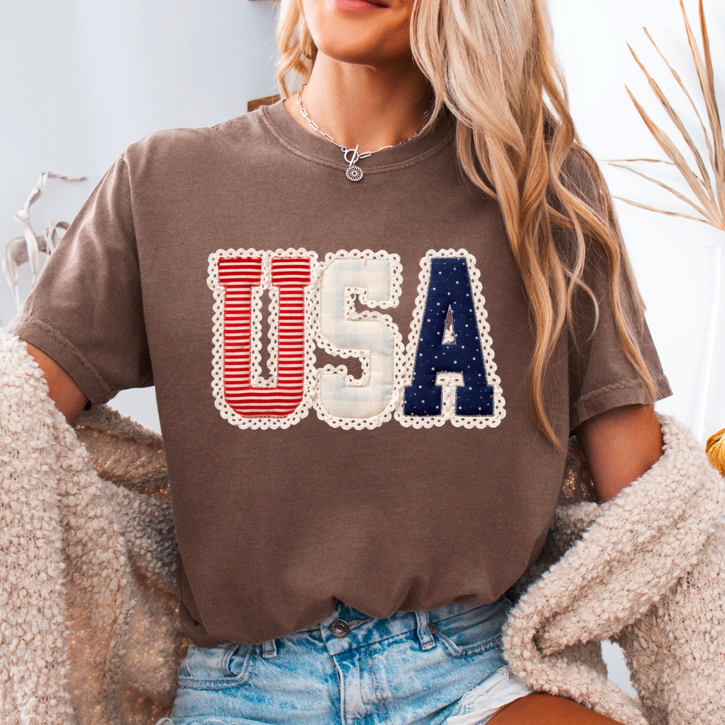 USA Quilted Lace Comfort Color Graphic Tee