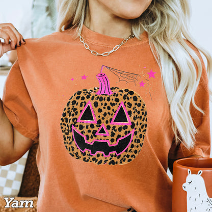 Leopard Pumpkin Halloween Comfort Color Graphic Tee