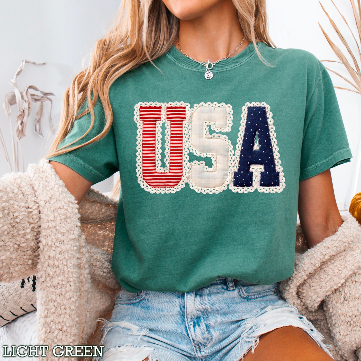 USA Quilted Lace Comfort Color Graphic Tee
