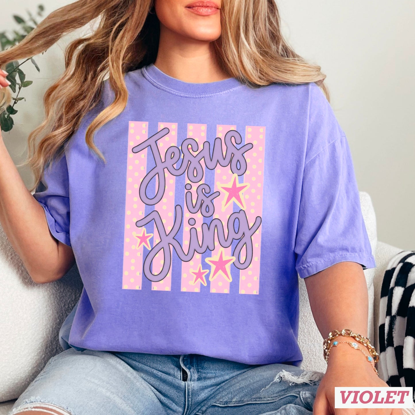 Jesus Is King Comfort Color Graphic Tee