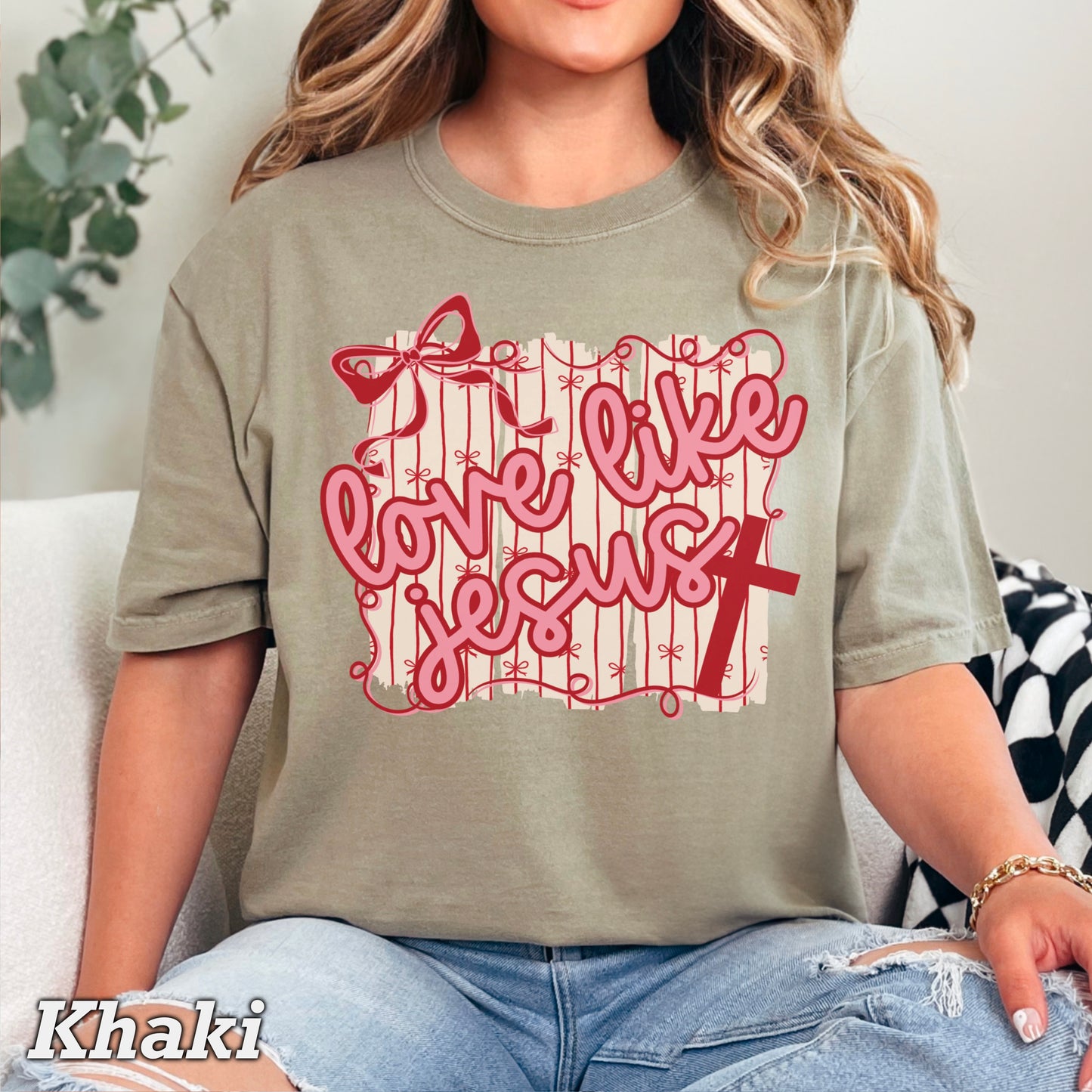 Love Like Jesus Valentine’s Day Comfort Color Graphic Tee