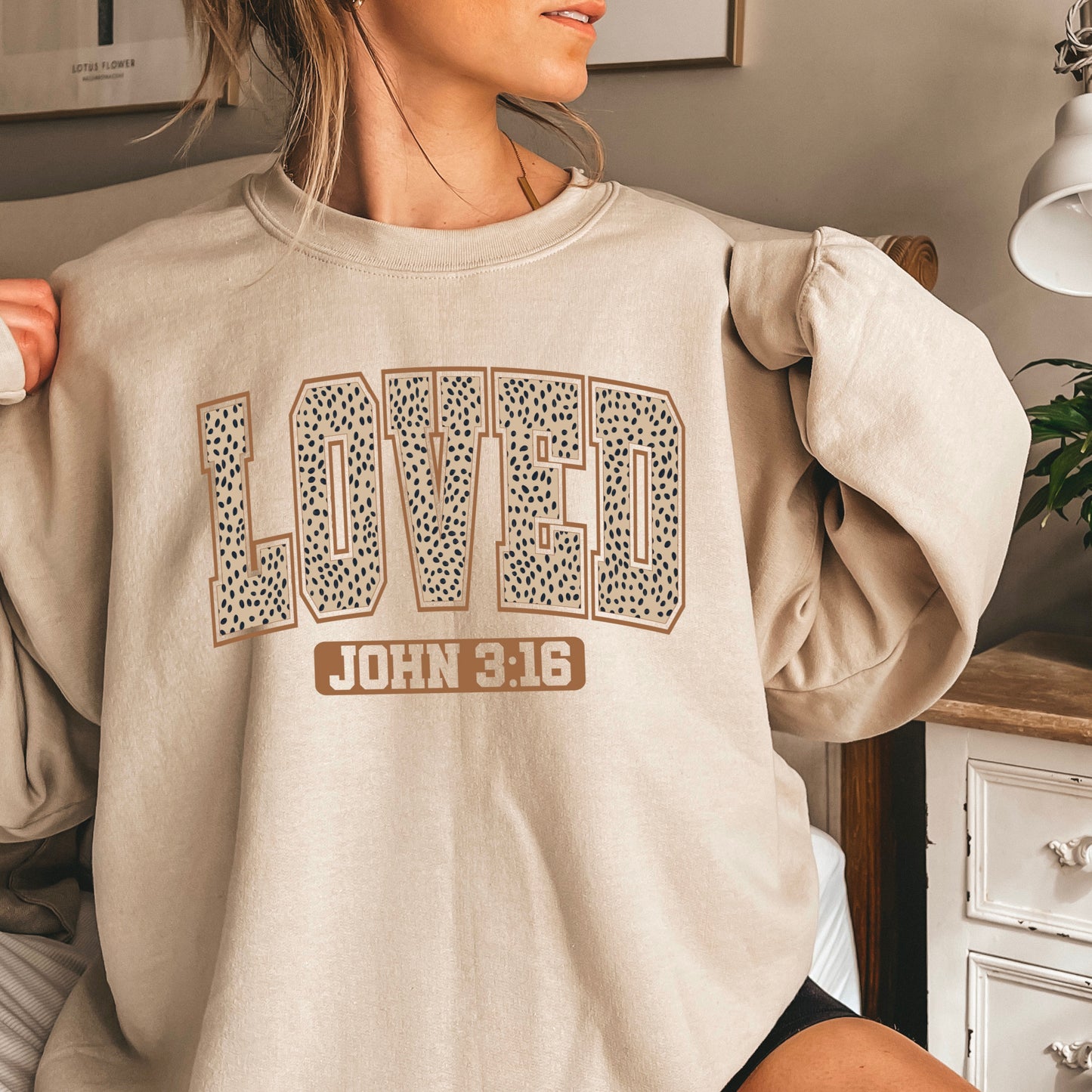 Loved John 3:16 Valentine’s Day Crewneck Sweatshirt