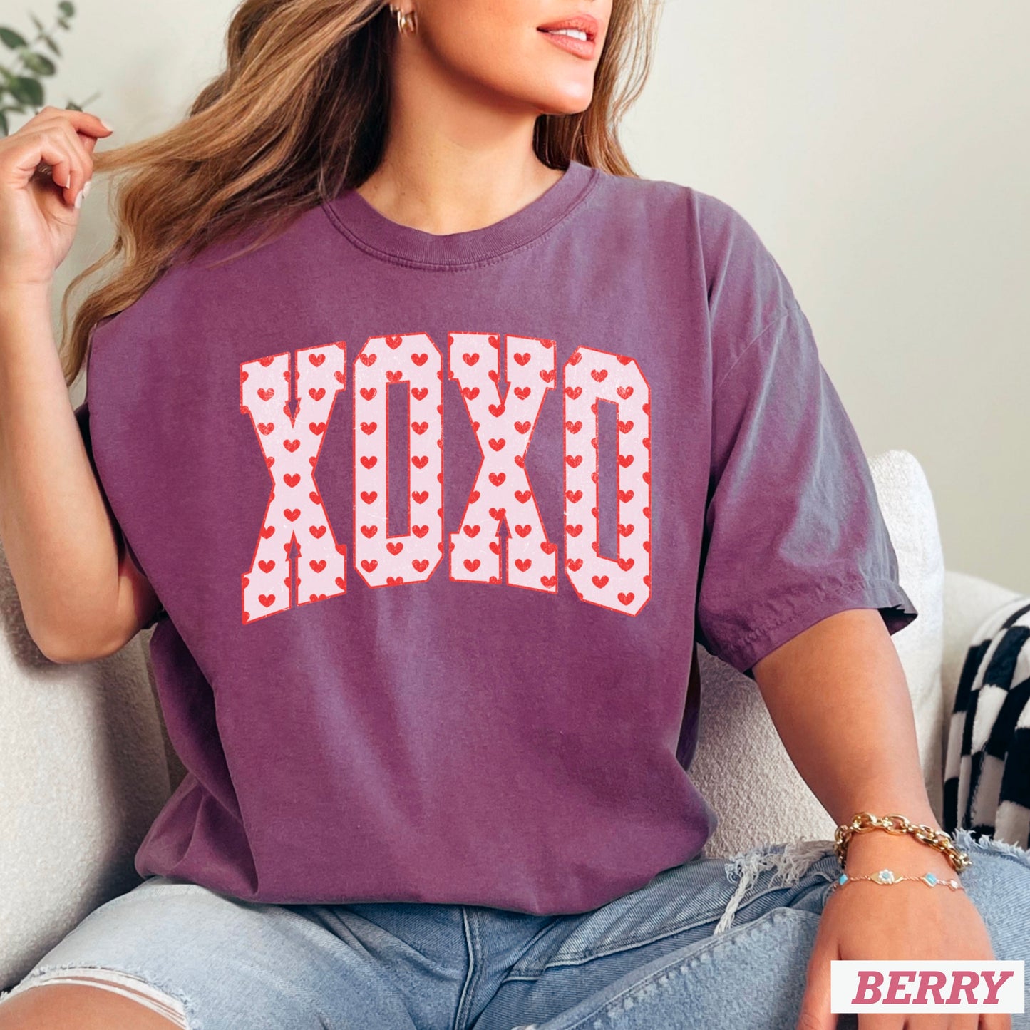 Xoxo Valentine’s Day Comfort Color Graphic Tee