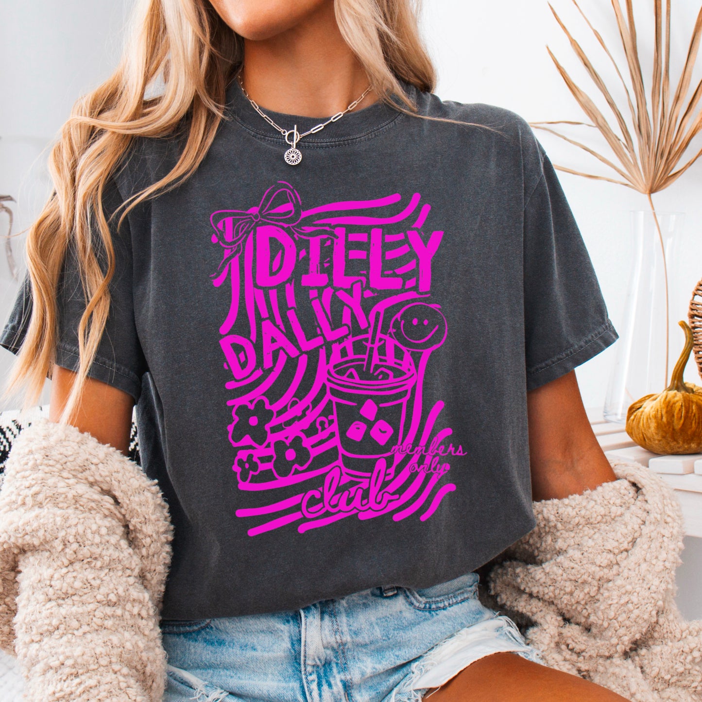 Dilly Dally Club Comfort Color Graphic Tee