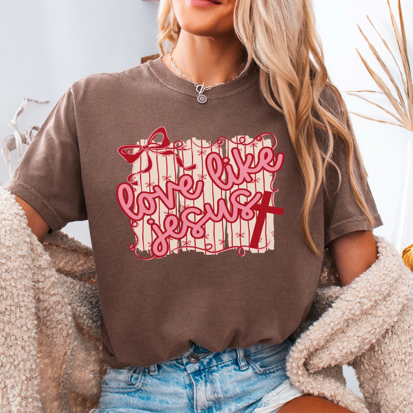 Love Like Jesus Valentine’s Day Comfort Color Graphic Tee