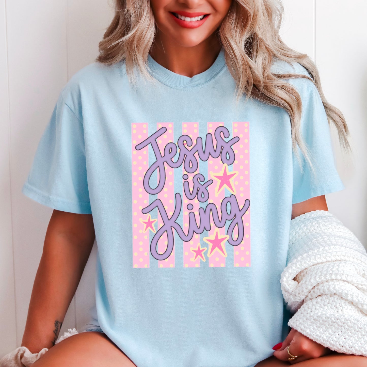 Jesus Is King Comfort Color Graphic Tee
