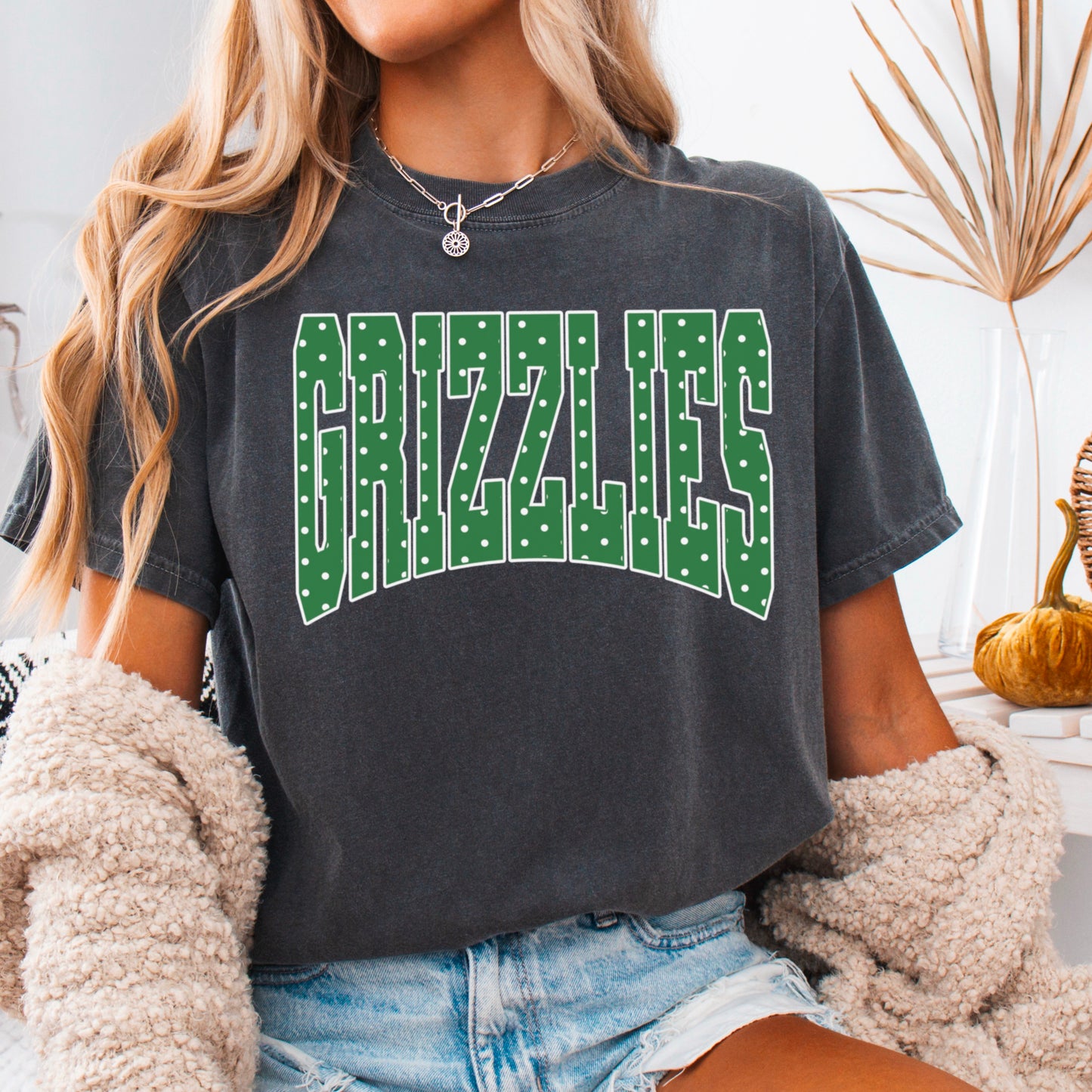 Grizzlies Comfort Color Graphic Tee