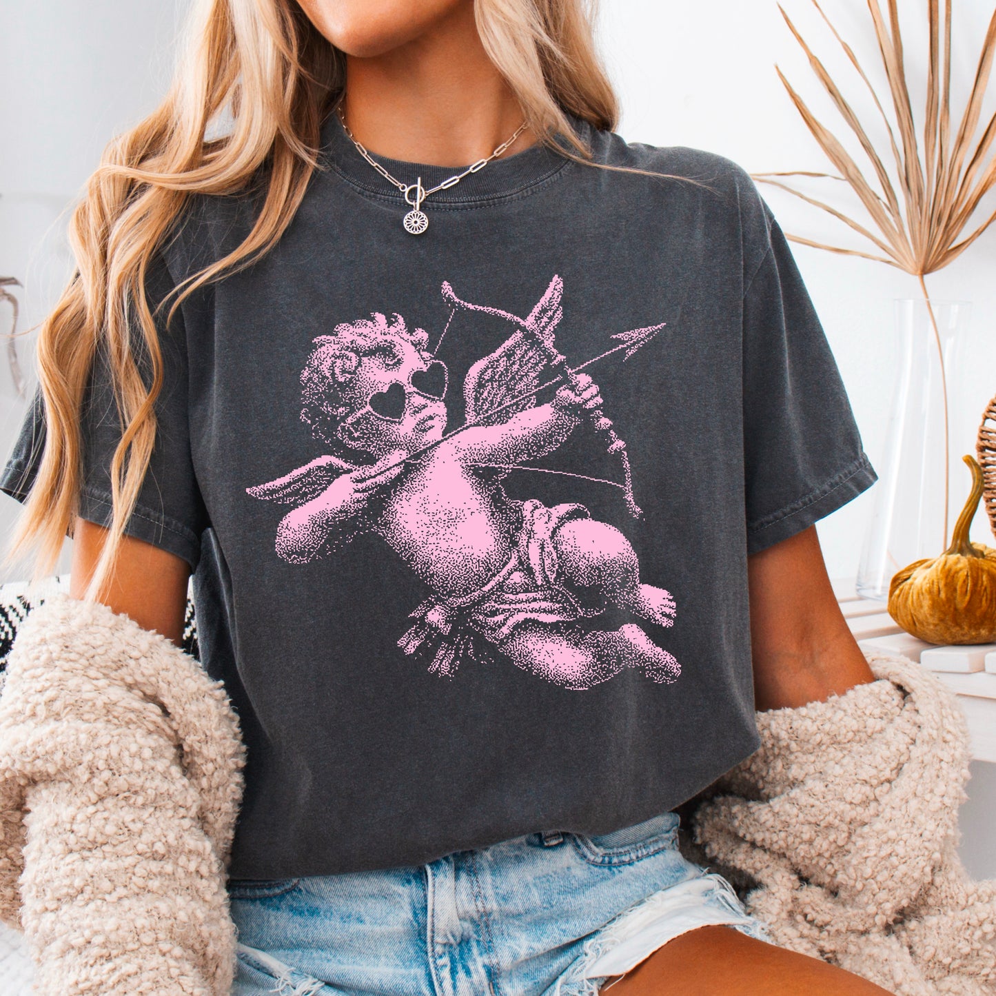 Halftone Valentine’s Day Comfort Color Graphic Tee